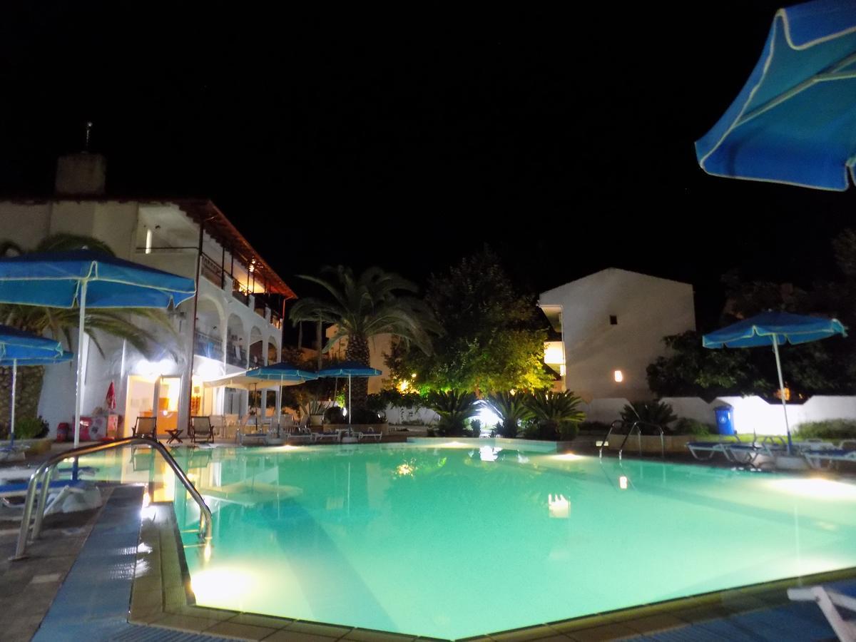 Estia Hotel Fourka Exterior foto
