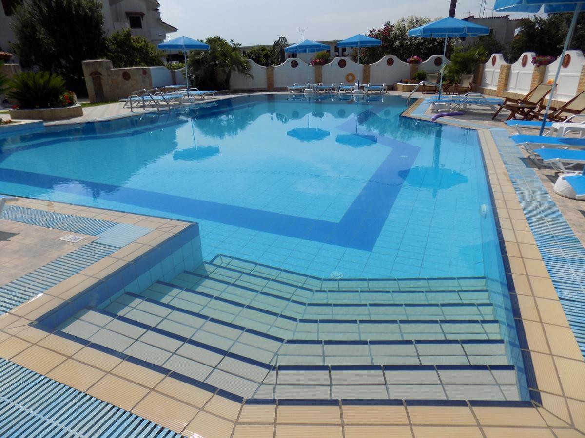 Estia Hotel Fourka Exterior foto